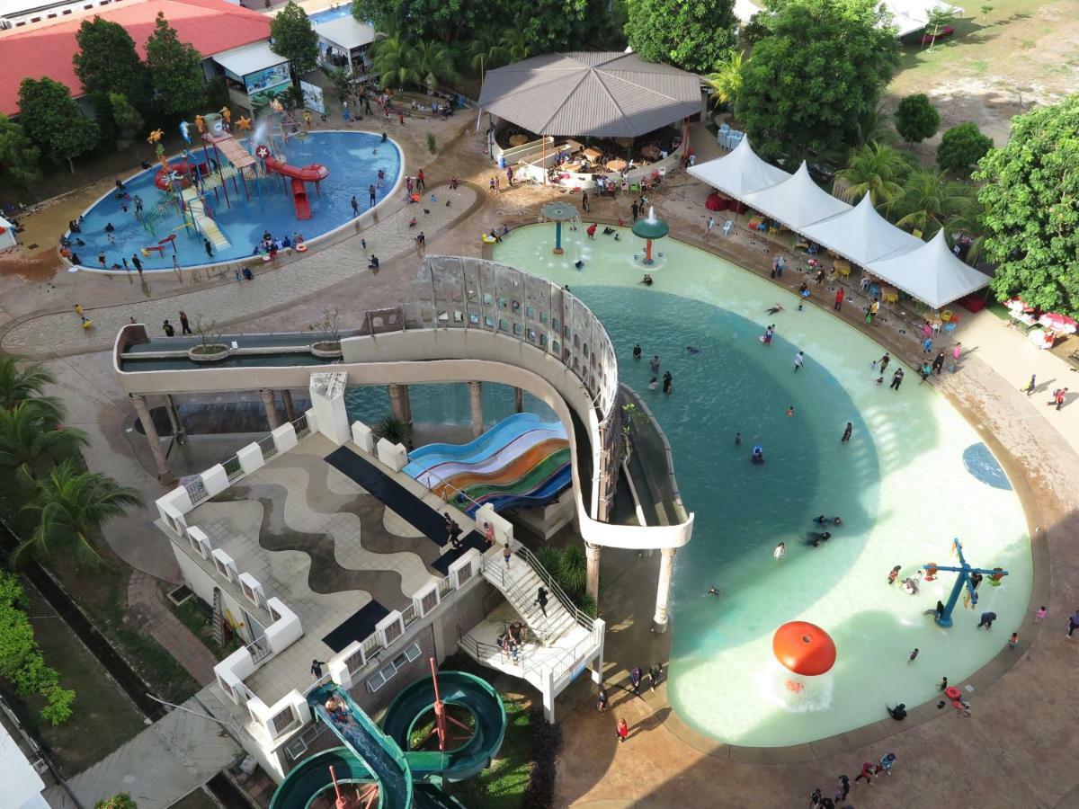 3 Bedrooms At Lagoon Park Resort Malacca ภายนอก รูปภาพ